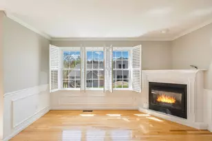 61 Hillview Ln, Northbridge, MA 01588 - Photo 6