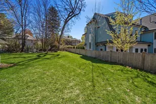157 Babcock, Brookline, MA 02446 - Photo 20
