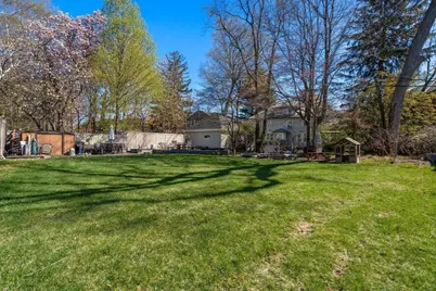 157 Babcock #2, Brookline, MA 02446 - Photo 22