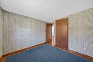 51 Holly Ln, Westport, MA 02790 - Photo 10