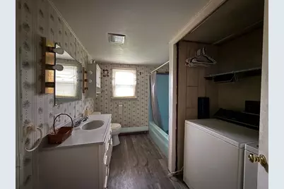 137 Southbridge Street, Charlton, MA 01507 - Photo 38