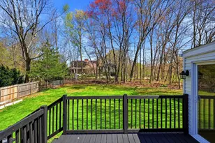 69 Maplehurst Ave, East Longmeadow, MA 01028 - Photo 32
