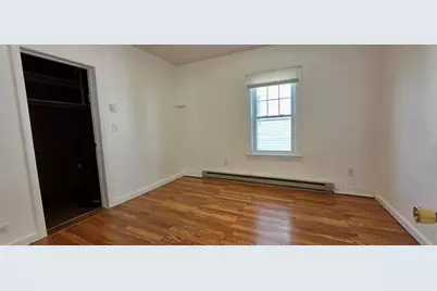 41 Orient St #2, Worcester, MA 01604 - Photo 4