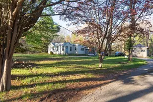 174 North St, Mattapoisett, MA 02739 - Photo 4