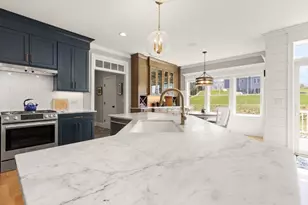 300 Lafayette Ave, Wrentham, MA 02093 - Photo 10