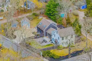 134 School St, Barnstable, MA 02635 - Photo 2