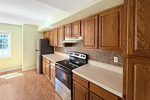27 Heritage Dr, Northbridge, MA 01588 - Photo 8