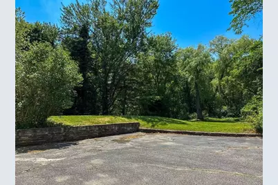 112 Marlboro Rd, Southborough, MA 01772 - Photo 16