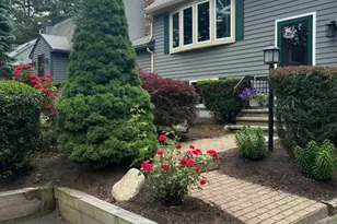 229 Comfort St, Bridgewater, MA 02324 - Photo 2