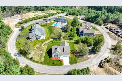 37 Crestwood Circle #37, Rochester, MA 02770 - Photo 1