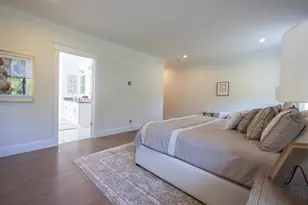 38 Crestwood Cir, Rochester, MA 02770 - Photo 14