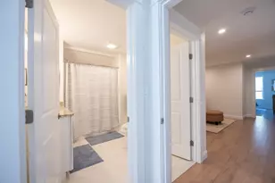 38 Crestwood Cir, Rochester, MA 02770 - Photo 12