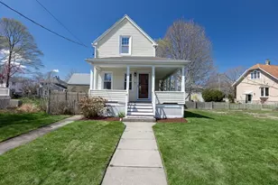 8 Hitch, Fairhaven, MA 02719 - Photo 2