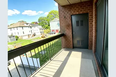 12 Mount Vernon St #25, Melrose, MA 02176 - Photo 16