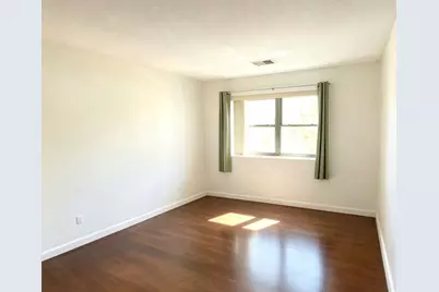 12 Mount Vernon St #25, Melrose, MA 02176 - Photo 12