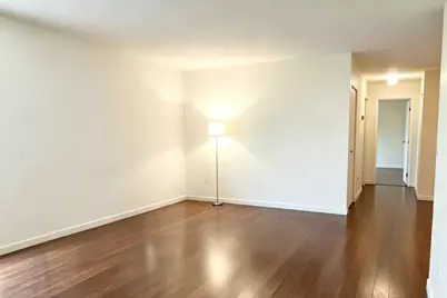 12 Mount Vernon St #25, Melrose, MA 02176 - Photo 4