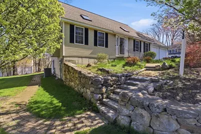 19 Brendan Rd, Clinton, MA 01510 - Photo 4