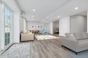 11 Isola Ln, Stoneham, MA 02180 - Photo 8