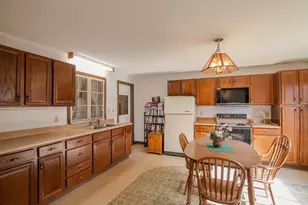 1063 Lebanon Hill Rd, Southbridge, MA 01550 - Photo 8