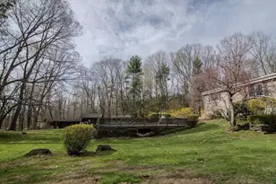 1063 Lebanon Hill Rd, Southbridge, MA 01550 - Photo 28