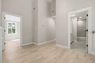 139 Essex Street #139, Middleton, MA 01949 - Photo 12