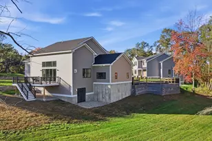137 Essex St, Middleton, MA 01949 - Photo 16