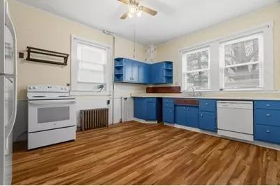 92 Dudley St, Medford, MA 02155 - Photo 16