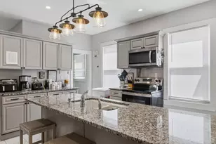 56 State St, New Bedford, MA 02740 - Photo 2