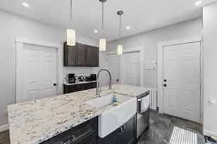 56 State St, New Bedford, MA 02740 - Photo 4
