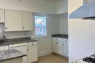 7 Stickney Ave, Somerville, MA 02145 - Photo 4