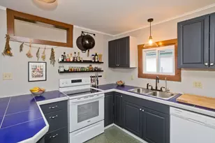 3 N Main St, Williamsburg, MA 01096 - Photo 6