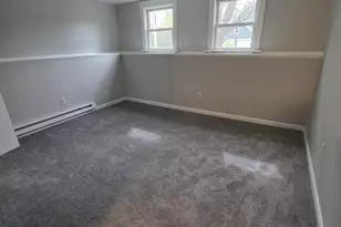 81 Crane Ave S, Taunton, MA 02780 - Photo 10