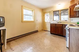 80 Lakeview Rd, Shutesbury, MA 01072 - Photo 12