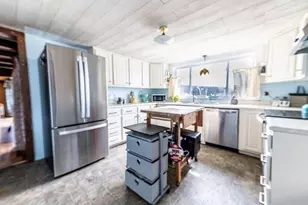 80 Lakeview Rd, Shutesbury, MA 01072 - Photo 6