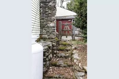 80 Lakeview Rd, Shutesbury, MA 01072 - Photo 26