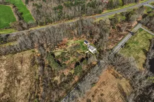 274 Sunderland Rd, Amherst, MA 01002 - Photo 40