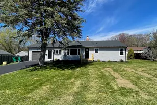 50 Lionel Ave, Fitchburg, MA 01420 - Photo 2