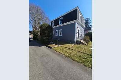 7 Myrtle St, Middleborough, MA 02346 - Photo 2