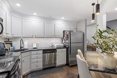 16 Acorn Ave #16, Fitchburg, MA 01420 - Photo 2