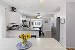 90 Sweetbriar Ave, East Providence, RI 02915 - Photo 8