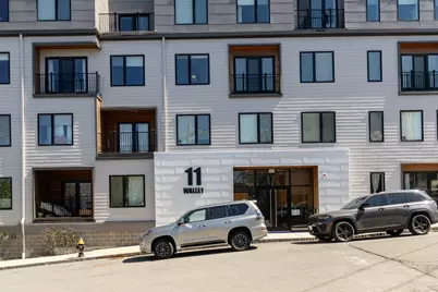 11 Walley St #309, Boston, MA 02128 - Photo 2