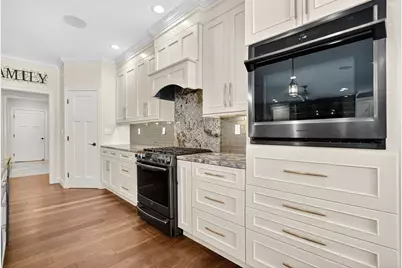 3012 Thorndike St, Palmer, MA 01069 - Photo 10