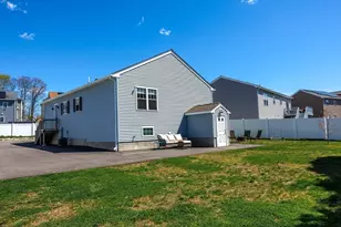 349 County St, Fall River, MA 02723 - Photo 28