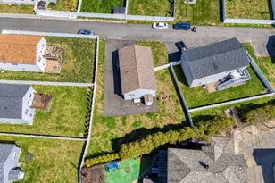 349 County St, Fall River, MA 02723 - Photo 34