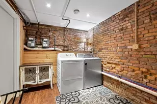 909 E 2nd St, Boston, MA 02127 - Photo 14