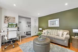 909 E 2nd St, Boston, MA 02127 - Photo 2