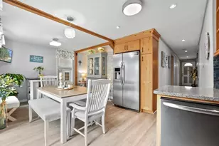 909 E 2nd St, Boston, MA 02127 - Photo 8