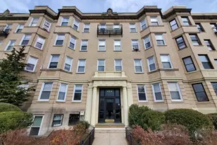 85 Park Dr, Boston, MA 02215 - Photo 1