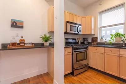 85 Park Dr #15, Boston, MA 02215 - Photo 2