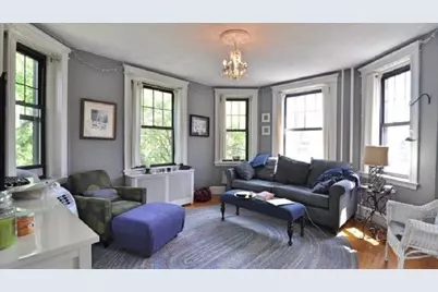 122 Riverway #14, Boston, MA 02215 - Photo 2